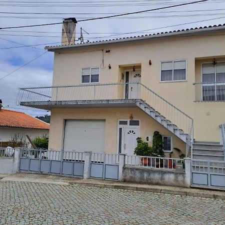 Vivenda Azevedo Otel Celorico Da Beira Dış mekan fotoğraf